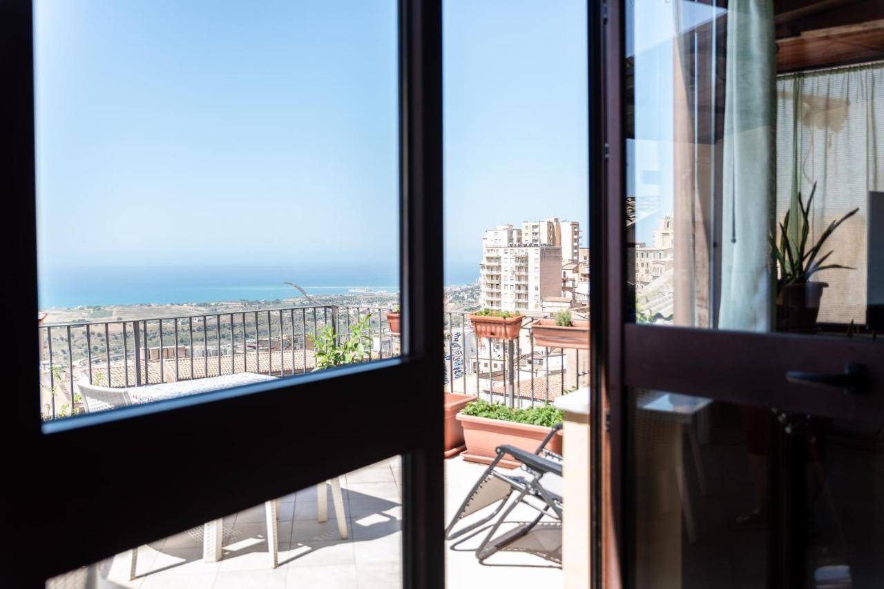 B&B La Veranda Di Tatta Agrigento Rom bilde